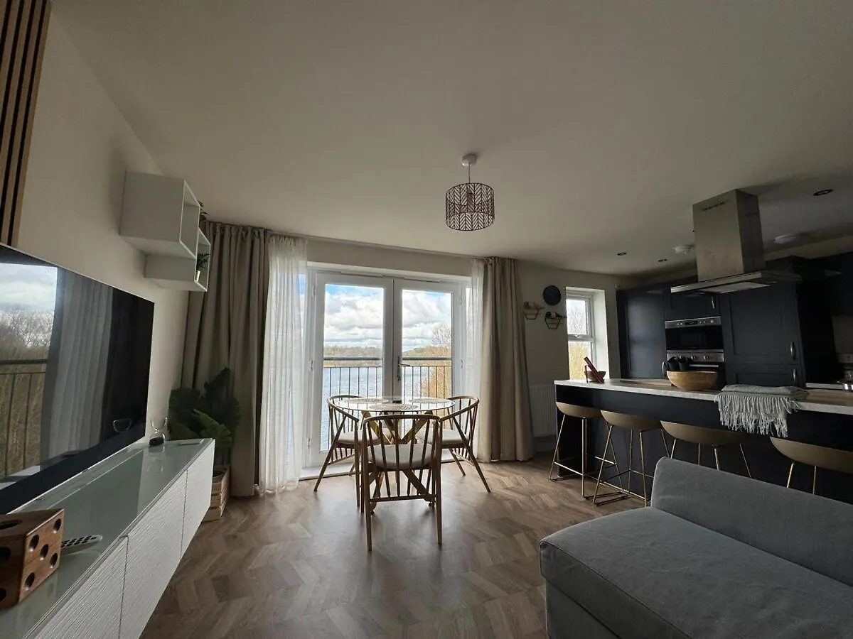 Lakeside Penthouse View Doncaster