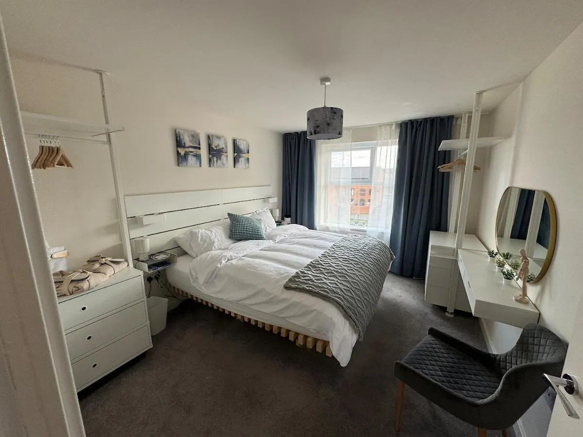 Apartment Lakeside Penthouse View Doncaster