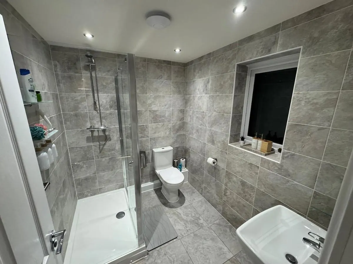 Lakeside Penthouse View Doncaster