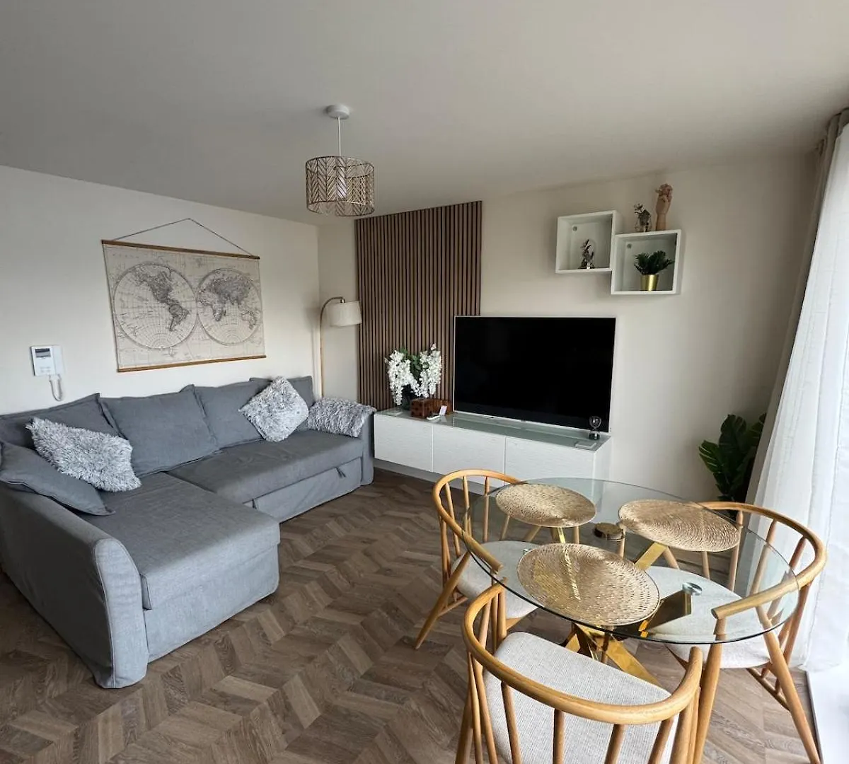 Lakeside Penthouse View Doncaster