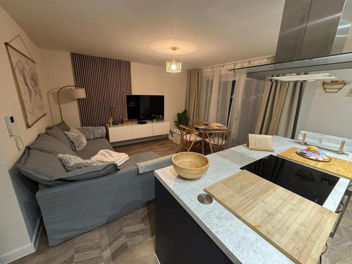 Lakeside Penthouse View Doncaster